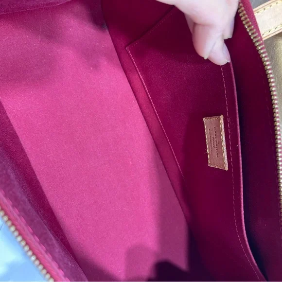 Louis Vuitton Vintage Monogram Vernis Rosewood  Avenue comes with dust bag. - Picture 14 of 16